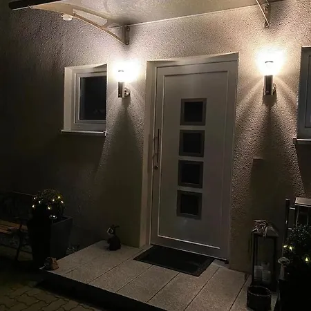 Апартаменты Ferienwohnung Ноймюнстер