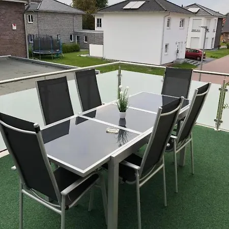 Ferienwohnung * Ноймюнстер
